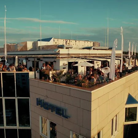 Hotel The Blasky Francoforte sul Meno